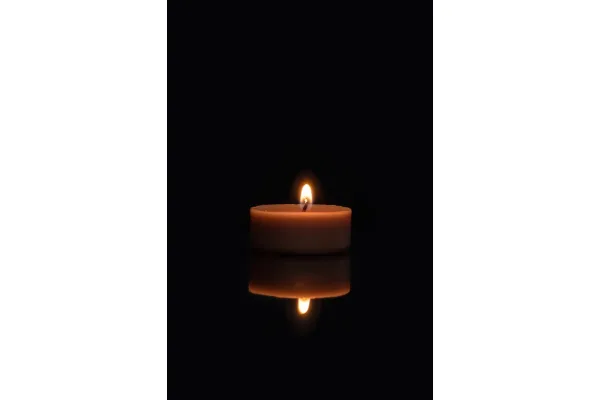 मृत्यु और संकट से जुड़े स्वप्न — मोमबत्ती